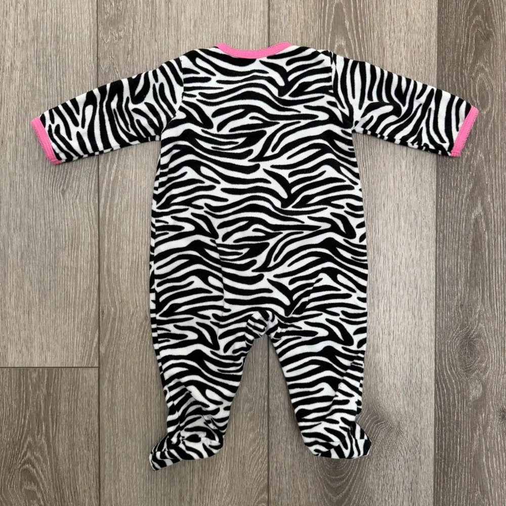 CARTERS FLEECE SNAP UP FOOTED SLEEPER ZEBRA 6MO